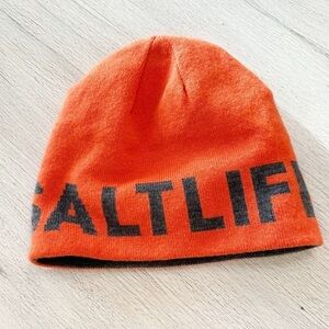 SALT LIFE Gray Orange Knit Beanie Winter Hat Logo Stretch Acrylic OS